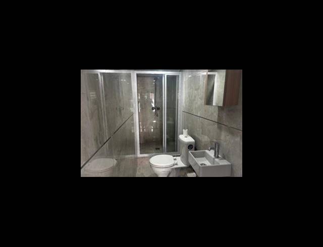 1 bed property to rent in SCHOTSCHE KLOOF